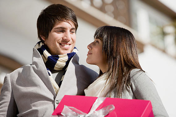 young-couple-with-a-gift-14